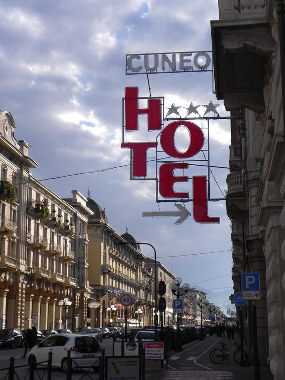 Cuneo Hotel 외부 사진